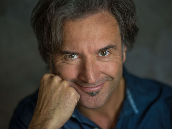 Chris Böttcher